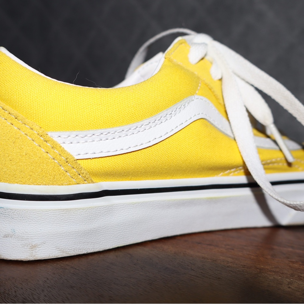 Vans Unisex Old Skool Shoes ‘Vibrant Yellow' - Picture 11 of 13